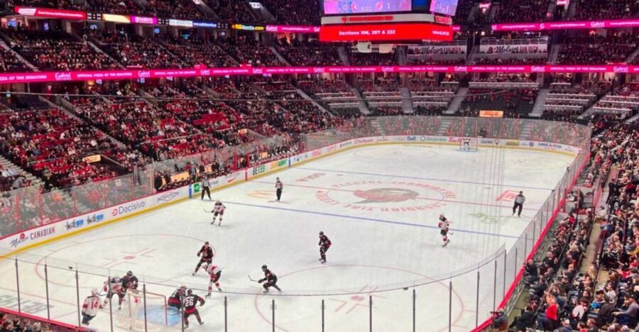 Ottawa: Ottawa Senators Ice Hockey Game Ticket - Ottawa Senators at Canadian Tire Centre: the Sens Army atmosphere in real life