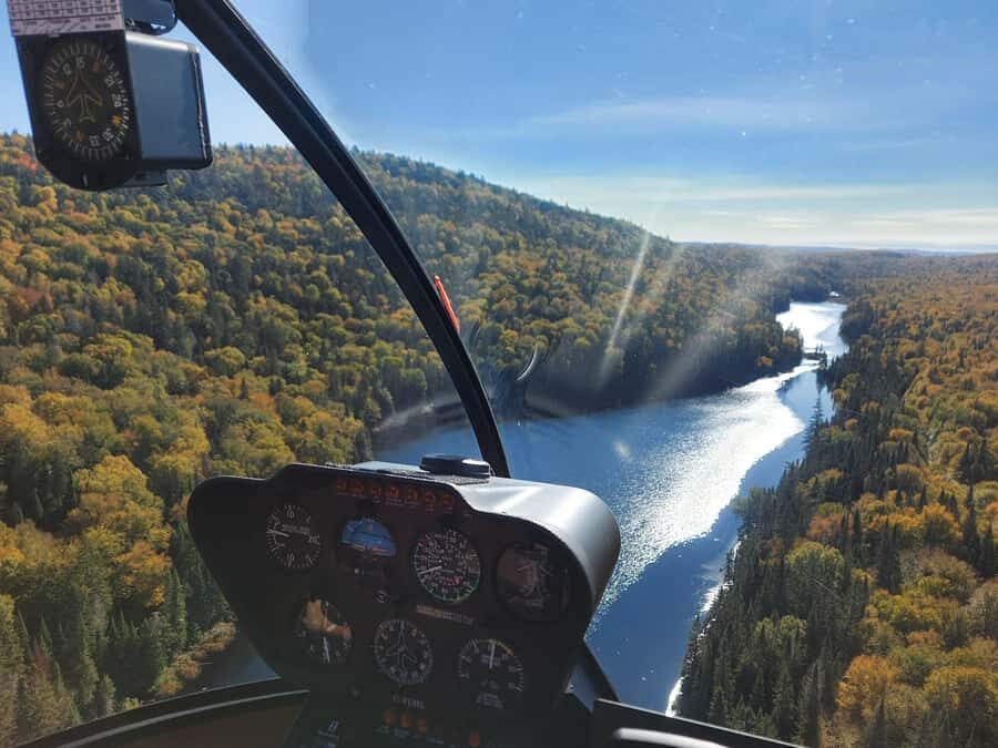 Ottawa: Panoramic helicopter flight (Gatineau Park + downtown) - Getting to the Canada Aviation and Space Museum (and why location matters)