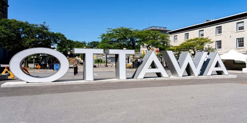 Ottawa: Small-Group Walking Tour with Boat Cruise - Price value: is $72 a fair deal?
