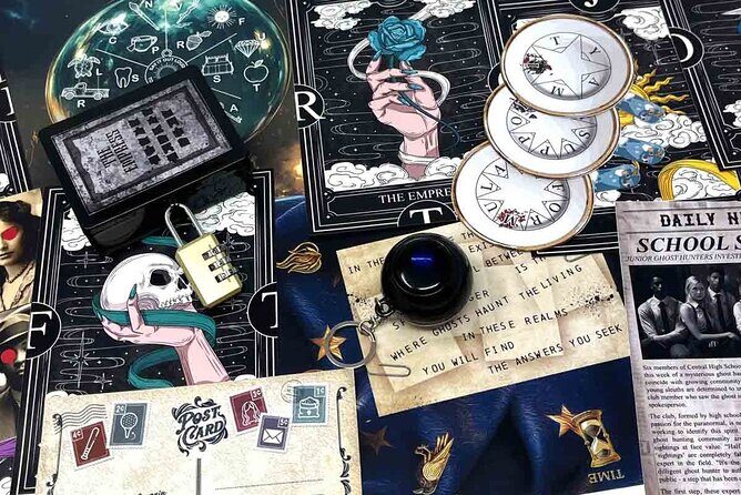 Outdoor Escape Room in Downtown Toronto - From John and King: what the route feels like, and what to expect at each stage