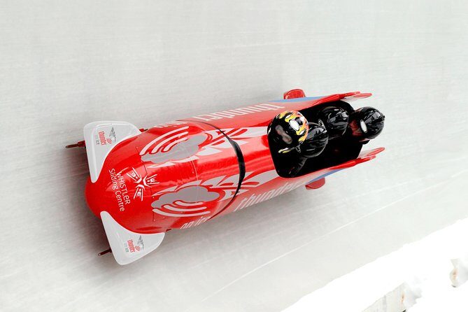 Passenger Bobsleigh in Whistler - The actual run: 10 turns, 125+ km/hr, and feeling the sled surge