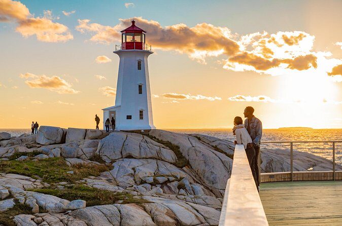 Peggy’s Cove Adventure and Halifax City Public Tour - What the Small-Group Format Changes