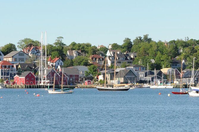 Peggy's Cove and Lunenburg Tour (small group) - Price and value at about $131: you’re paying for transport and guidance