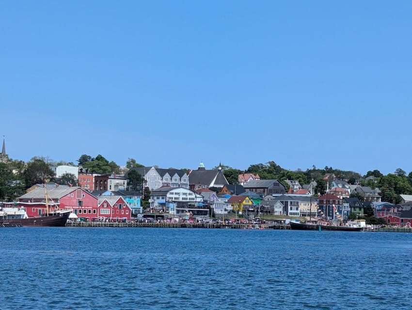 Peggy’s Cove, Lunenburg & 2 Hidden Gems – Full Day Tour - Should you book Peggy’s Cove, Lunenburg & 2 Hidden Gems?