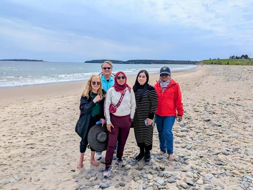 Peggy’s Cove, Lunenburg & 2 Hidden Gems – Full Day Tour - Who this tour fits best