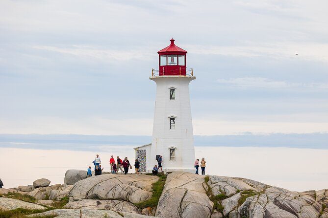Peggy's Cove Sunset + Halifax Dinner Small Group Night Tour - Guides, narration, and the practical value of a friendly voice