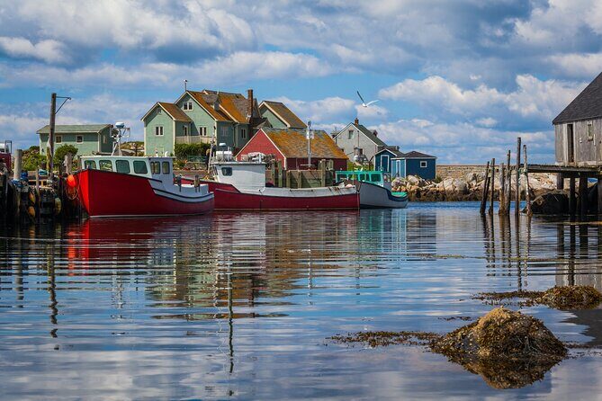 Peggy's Cove Sunset + Halifax Dinner Small Group Night Tour - Weather reality at Peggy’s Cove (and why that matters for your plans)