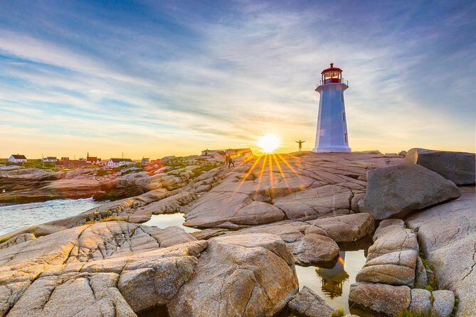 Peggy's Cove Sunset + Halifax Dinner Small Group Night Tour - Halifax after dark: what a narrated drive adds (and what it can’t)