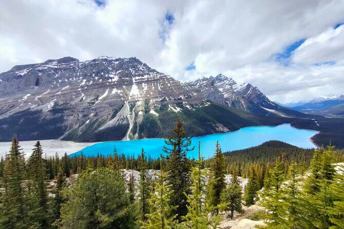 Peyto Lake, Bow Lake Lake Louise Moraine Lake Half Day Tour - The Route Warm-Up: Cascade Mountain and Castle Mountain Views