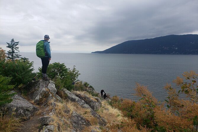 Photography, Gondola & Snowshoeing - How the Guide Improves Your Photos While You Walk