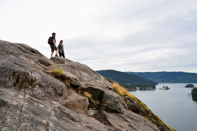 Photography & Intermediate Hiking - Quarry Rock From Deep Cove: a photo hike with real momentum