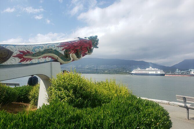 Photography & Walk in Stanley Park - Price and value: $39.49 for instruction, transportation, and photos