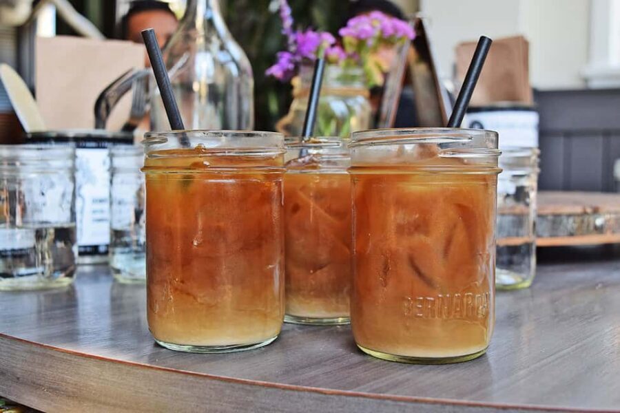 Pickle Pub Crawl: Ferry Rides and Appetizers - Stop 1: Downtown Victoria Tastings (30 Minutes)