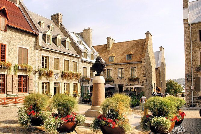 Private 3-hour City Tour of Quebec with driver and guide - Hotel pick up - A smart way to see Quebec City in just 3 hours