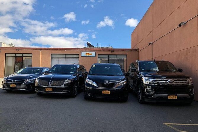Private Arrival Transfer from Ottawa Macdonald-Cartier Airport YOW - Price and Value: Why This Beats the Airport Decision Shuffle