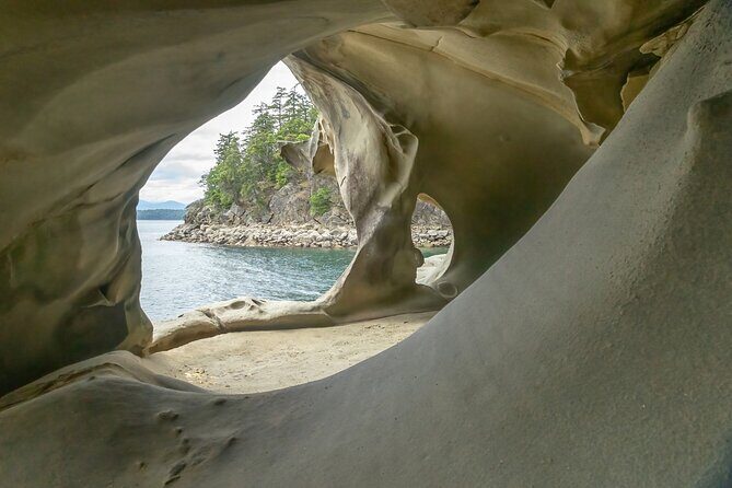 Private Boat Charter Explore Southern Gulf Islands Tour - Poets Cove on Pender Island: where the tour slows down