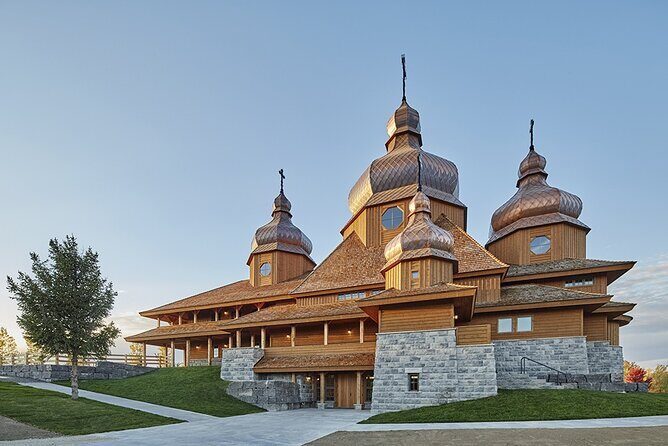 Private Greater Toronto DriveSpa Tour with Lunch - BAPS Shri Swaminarayan Mandir: quiet, marble, and a culture lesson you can actually feel