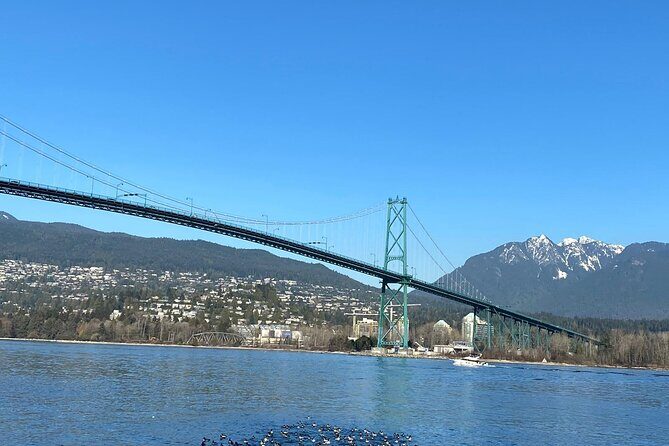 Private Guided Grand City Tour in Vancouver with your luggage - Horseshoe Bay: a small stop that makes Vancouver feel like a coast
