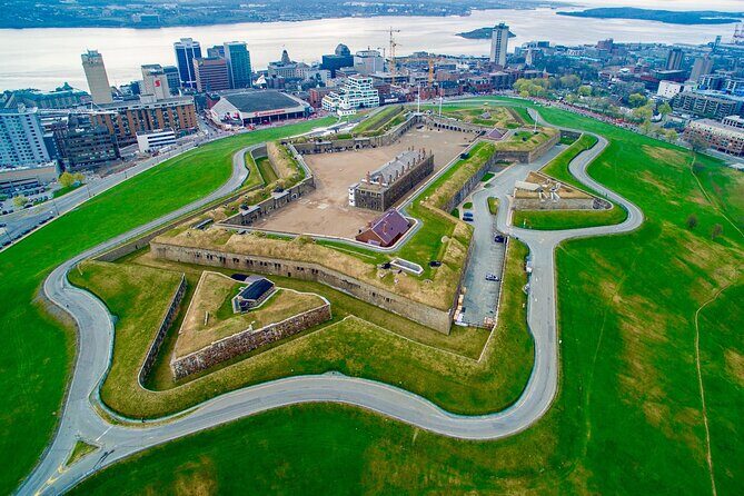 Private Guided Tour of Halifax with Visit to Peggy’s Cove - When things don’t go as planned: the one risk with private day tours