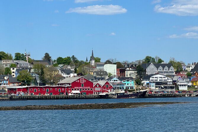 Private Guided Tour: Peggy’s Cove, Mahone Bay, Lunenburg & Ovens - A Private South Shore Loop From Halifax