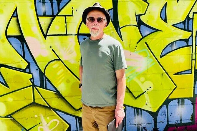 Private Jewish Walking Tours in Toronto - Beverley Street (136 and 147): where institutions take shape