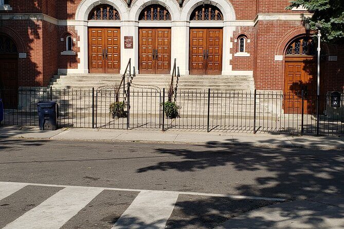 Private Jewish Walking Tours in Toronto - 23 Henry St: Holy Trinity Russian Orthodox Church, once the Henry Street synagogue