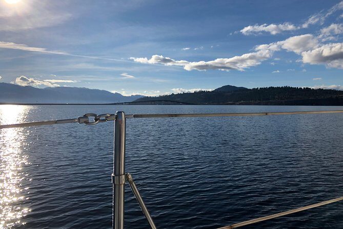 Private Kelowna Sailing Cruise on Okanagan Lake - Hot Sands Beach to the Floating Bridge: what you’ll actually see while sailing
