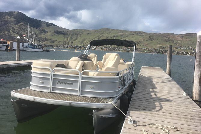 Private Luxury Captained 3-Hour Pontoon Boat Cruise (2-11 Guests) - Price and value: how $858.89 per group pencils out
