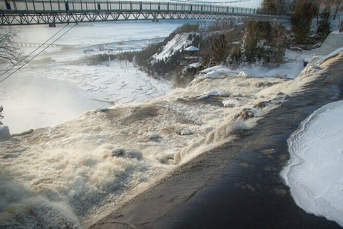 Private Montmorency Falls & Orleans Island from Quebec - Hotel pick up - Private guide + private vehicle: what you really pay for