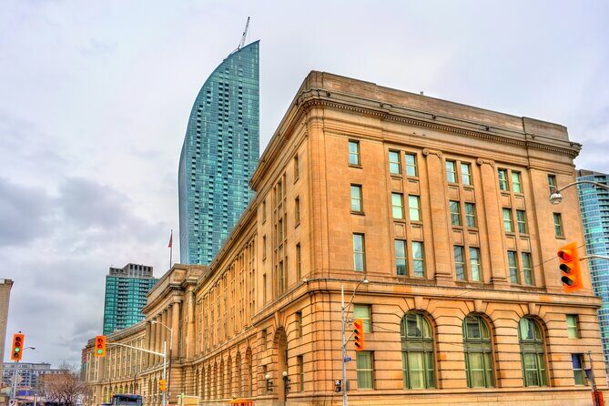 Private Tour of Toronto - Toronto Harbour Cruise: The easy finale with skyline payoff