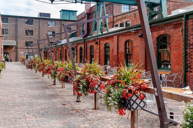 Private Tour of Toronto - Who should book this Toronto private tour