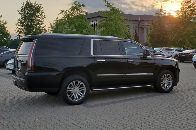 Private Transfer Toronto Hotels to Toronto Pearson Airport YYZ - Pickup Reality: Meeting Your Driver and Getting the Right Start