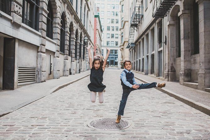 Private Vacation Photography Session with Photographer in Montreal - Price and Value: $325 for a Group, Not a Per-Person Headache
