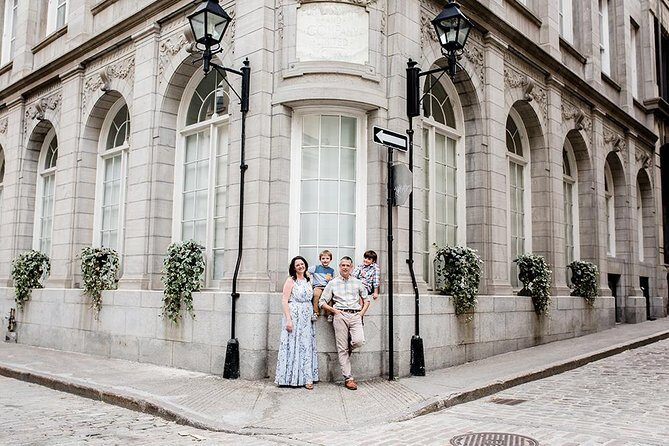 Private Vacation Photography Session with Photographer in Montreal - How the Booking and Planning Flow Keeps You From Stressing