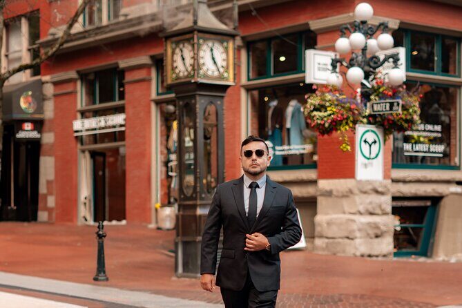 Private Vacation Photoshoot with Photographer in Vancouver - Timing: choosing 30 minutes vs 1 hour in Vancouver