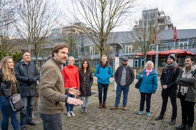 Private Vancouver City Highlights Walking Tour - Art Phillips Park and Robson Square: public art, transit brains, and design awards