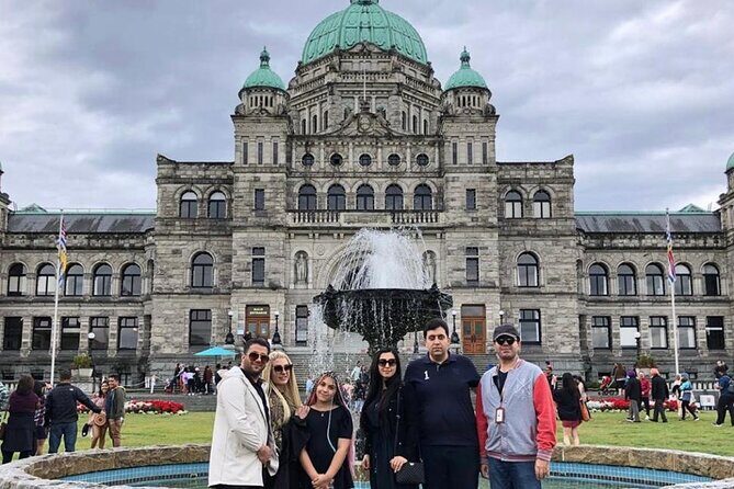 Private Vancouver to Victoria and Butchart Gardens with luggage - Price and Value for a 12-Hour Private Day Trip