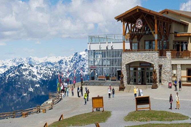 Private Vancouver Winter Fun at Peak to Peak Gondola Tour - Winter Comfort: How to Make This Day Feel Easy