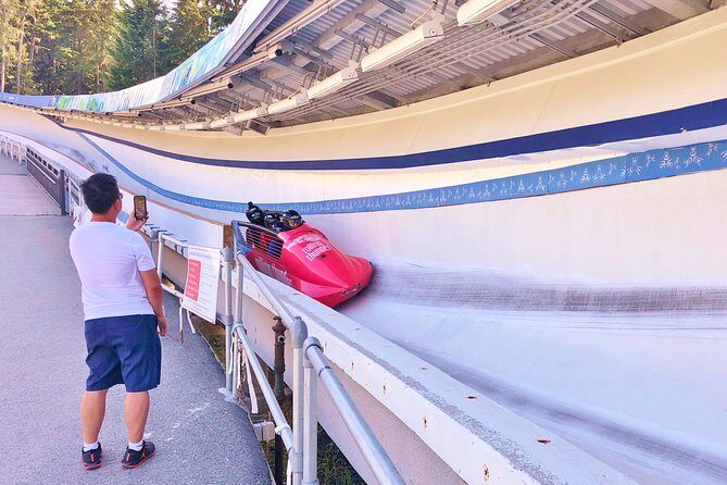 Private Whistler Sightseeing Tour: Discover all of Whistler in Comfort! - Green Lake Lookout and Rainbow Park: easy wins for views