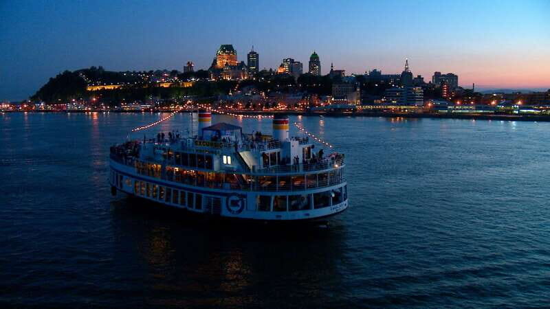 Québec City: 3 or 5-Course Dinner Cruise with DJ & Dancing - A dinner cruise that mixes Quebec City sights with a real party turn