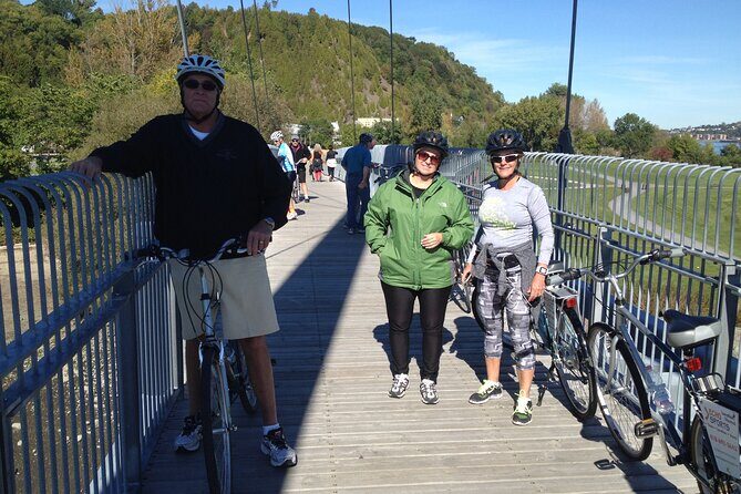 Quebec City: Electric Bike Tour - Canons, museum grounds, Martello towers, and a mountain lookout