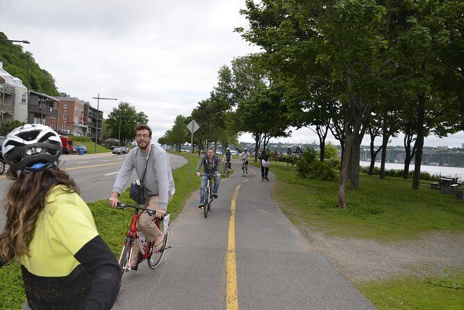Quebec City: Electric Bike Tour - Small-group size, guides, and how the ride stays fun