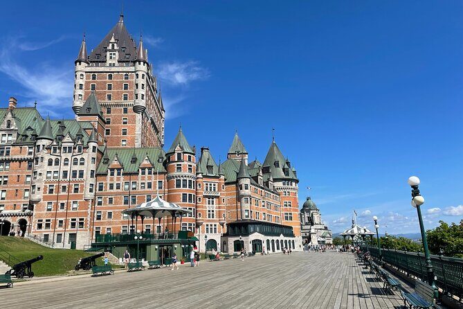 Quebec City Highlights with a private driver (2h) - A smart way to see Quebec City in just 2 hours