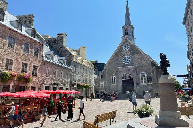 Quebec City Highlights with a private driver (2h) - Terrasse Dufferin: the “big picture” start