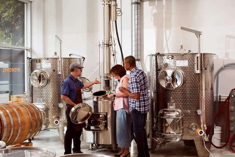 Quebec City: Honey and Distillery Tour with Tasting - Why Apikol’s honey-and-distillery tour feels different