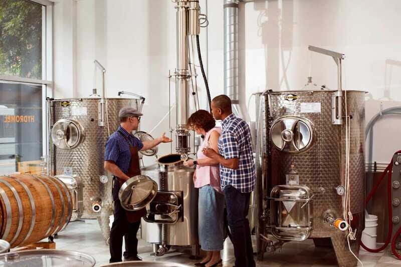 Quebec City: Honey and Distillery Tour with Tasting - Timing, language, and group size: making it work with your day