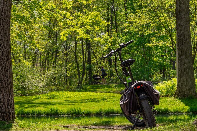 Quebec City: Montmorency Falls and Microbrewery eBike Tour - Parc de la Chute-Montmorency: 83 meters of payoff