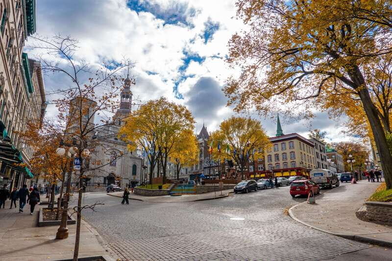 Quebec City: Old Town and Montmorency Falls Bus Tour - Stops you’ll remember: Place d’Armes to the Plains of Abraham