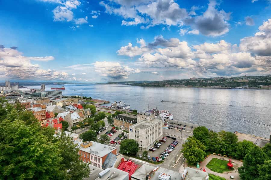 Quebec City: Private Walking Tour with a Local - Why this Quebec City walk is different from the usual tour