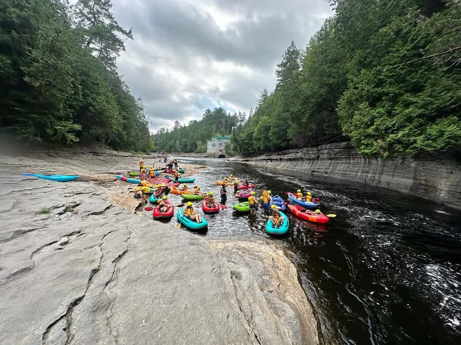 Quebec City: Rafting or kayaking – Jacques-Cartier Canyon - Rafting vs inflatable kayaking: choose the right kind of “thrill”